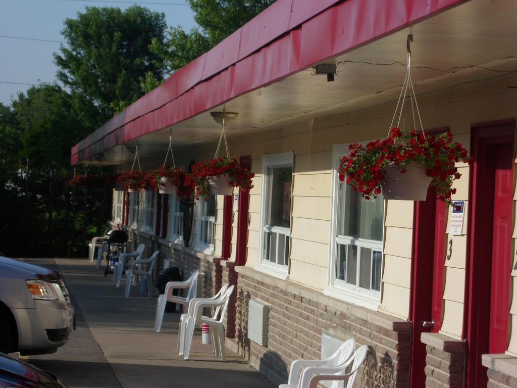 The Silver Birch Motel Goderich Exterior foto