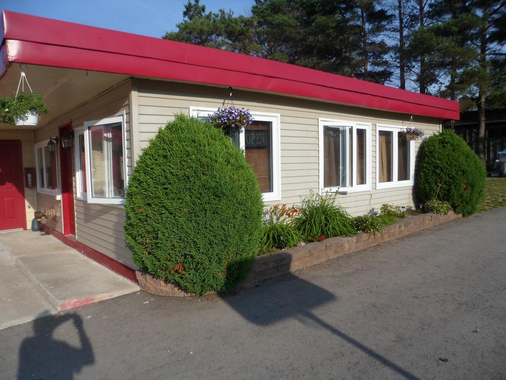 The Silver Birch Motel Goderich Exterior foto